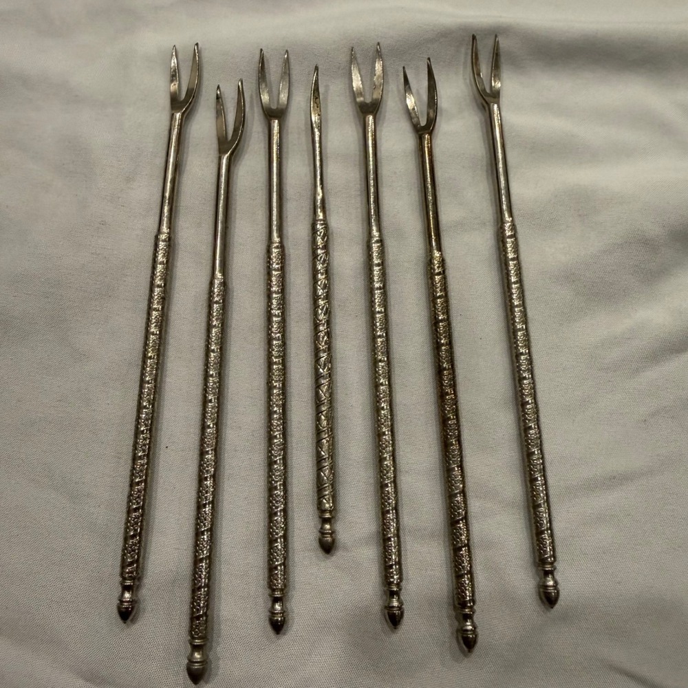 Vintage Silver Tone Cocktail Picks Set 7 Floral Textured Appetizer Forks Barware